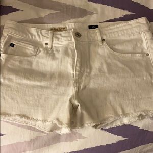 AG Pixie Cut-Off white denim shirt w/frayed hem